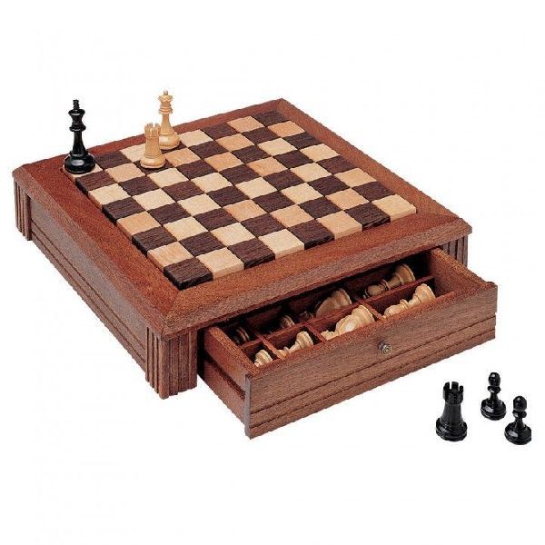 HHC159 Wooden Chess Board