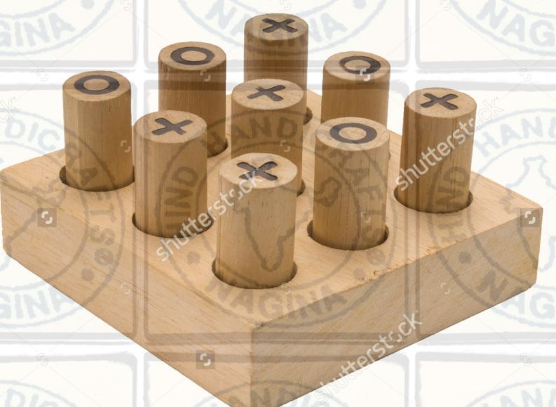 HHC201 Wooden Tic Tac Toe Game
