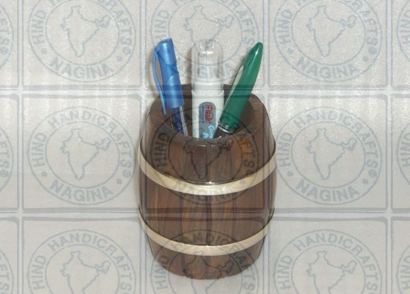 HHC241 Wooden Pen Holder