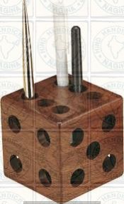 HHC242 Wooden Pen Holder