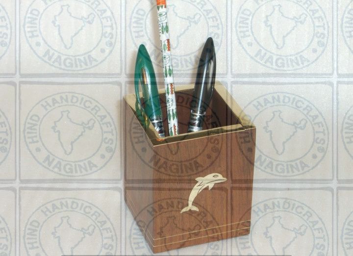 HHC243 Wooden Pen Holder