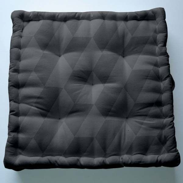 Box Cushion 01