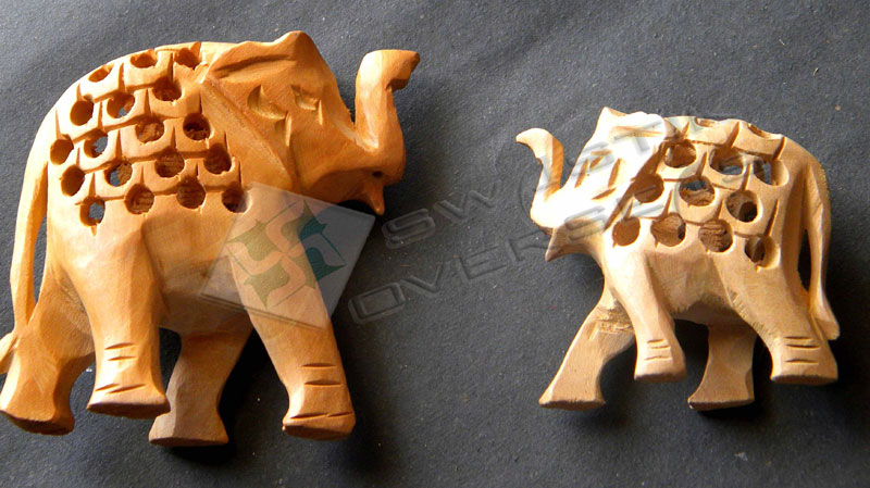 Elephant Figurine WES-06