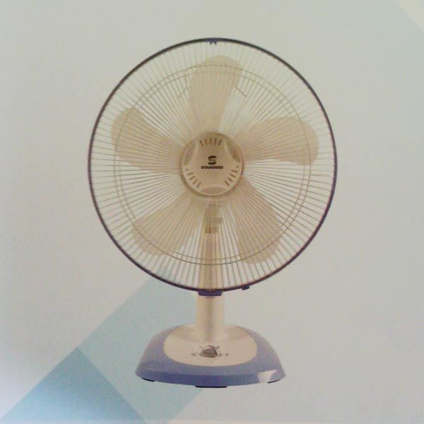 ST 01 Table Fan