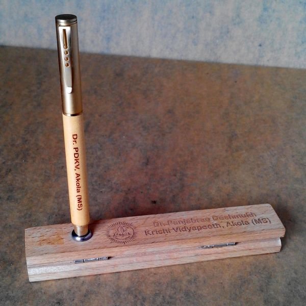 Engraved Wooden Gifts (EL 6211)