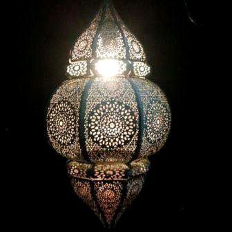 Hanging Moroccan Lamp 02