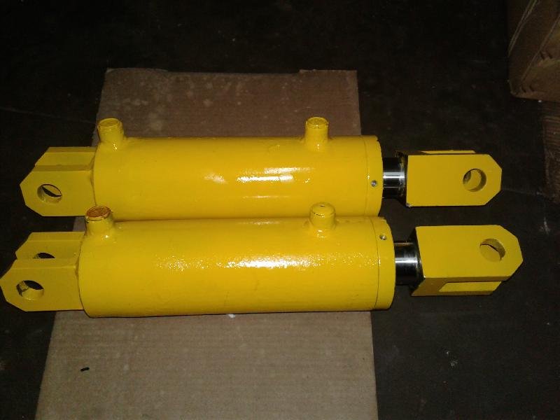 Hydraulic Cylinder 02