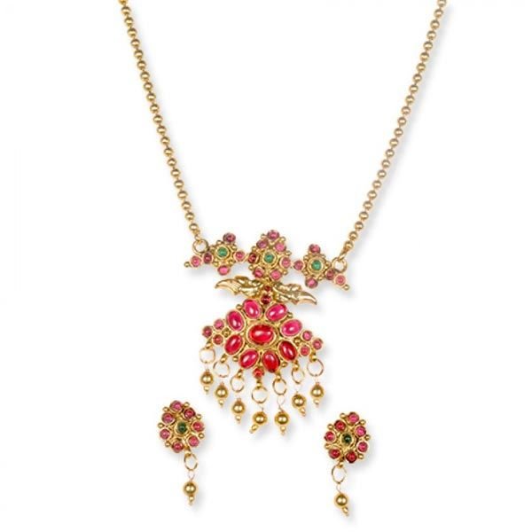 Saubhagya Rubi Pendant Set