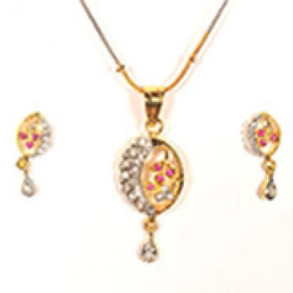 Sleek Diamond Pendant Set