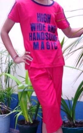 Ladies Capri Set (LCS 002)