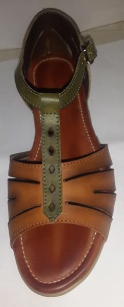 Veera Ladies Leather Sandals