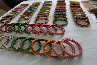 Silk Thread Bangle 03