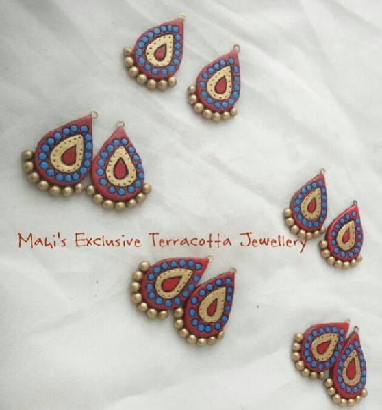 Terracotta Dangle Earring 01