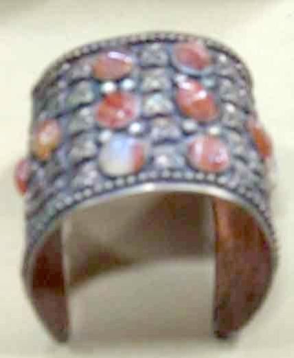 Item Code - GIFB-087