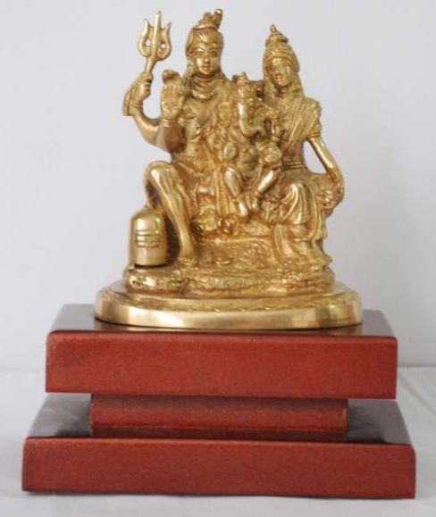 Shiv Parvati Statue