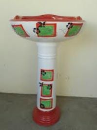 Vitrosa Pedestal Wash Basin 01