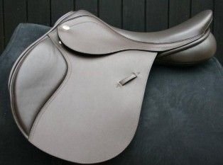 Jumping Saddle