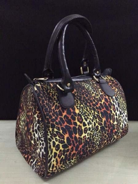 Canvas Hand Bags  01