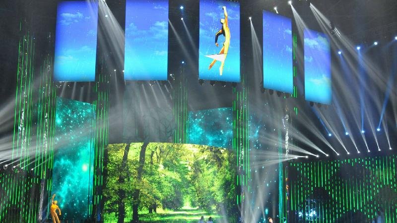 Curved LED Video Wall Screens 07