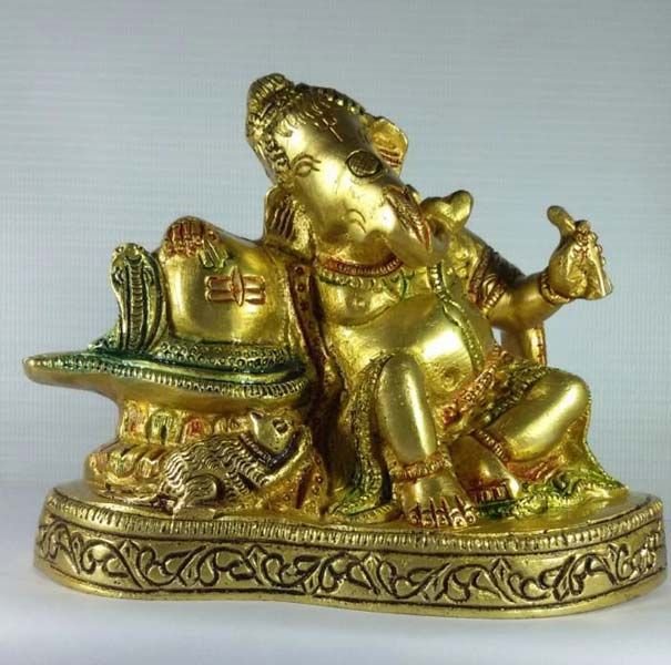 Ganesh with Shivling