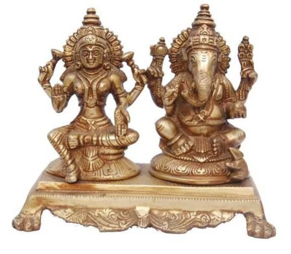 Laxmi Ganesh On Pedastal