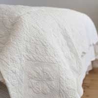 Snowwhite Machine Quilted Bedspread
