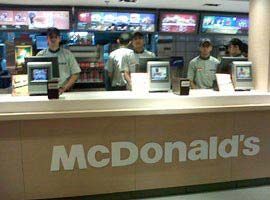 Retail Store Interior Designing 02