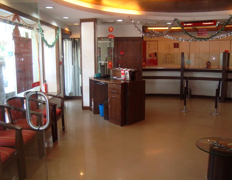 Retail Store Interior Designing 13