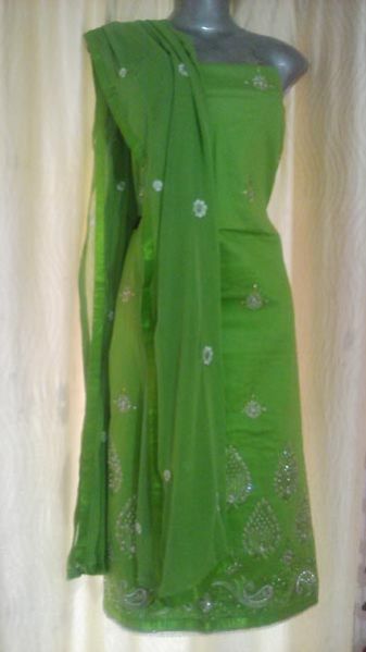 Silk cotton top with heavy embroidery 02