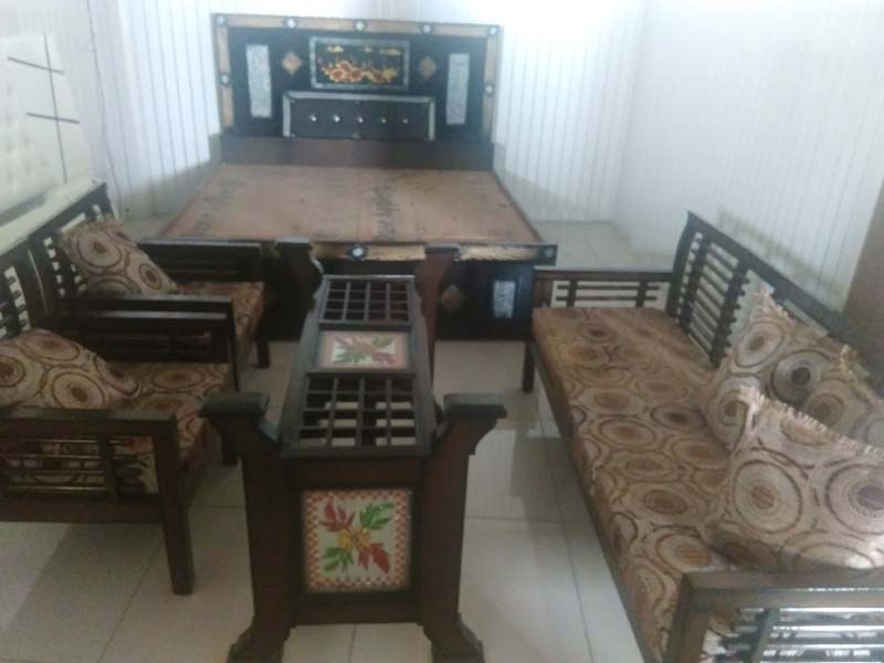 Lee Wood Wooden Bed 04