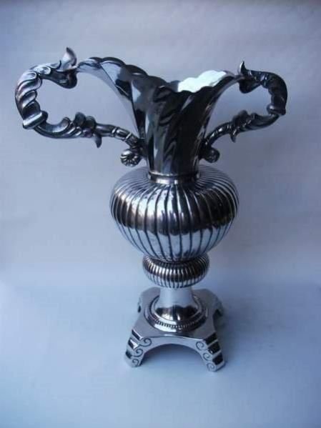 Metal Flower Vase 01