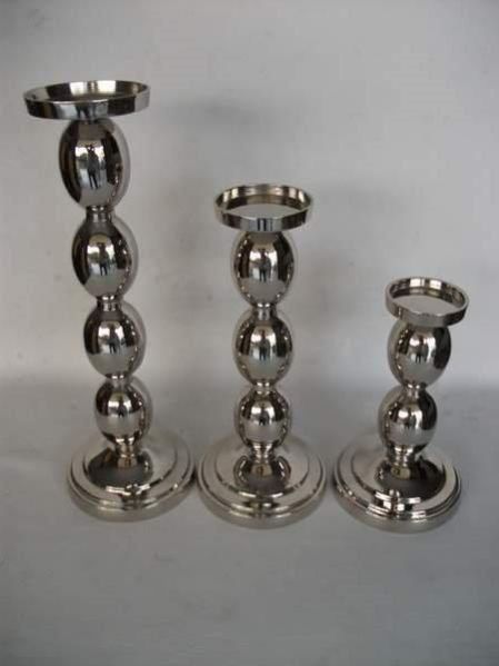 Metal Pillar Candle Holder (36E87F6)