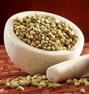 Coriander Seeds 02