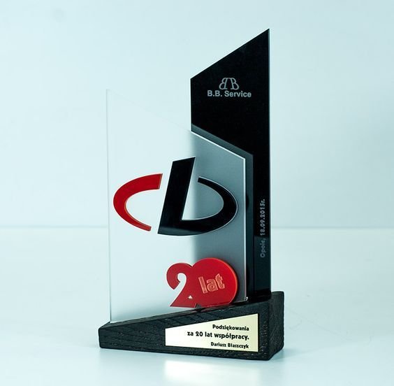 Acrylic Awards & Trophie 01