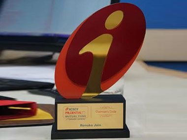Acrylic Awards & Trophie 03