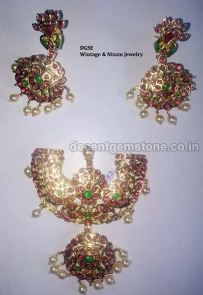 Gemstone Earrings 08