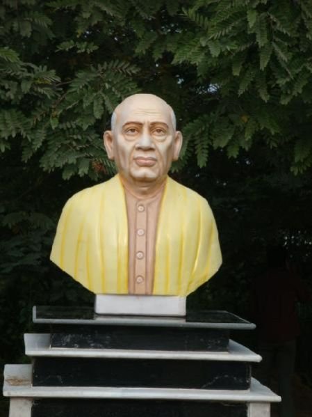 Bust Sardar Patel Ji
