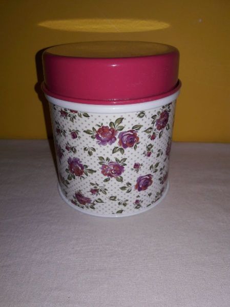 Food Storage Container 06