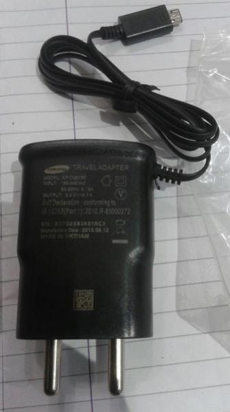 Samsung Loose_700 mAh