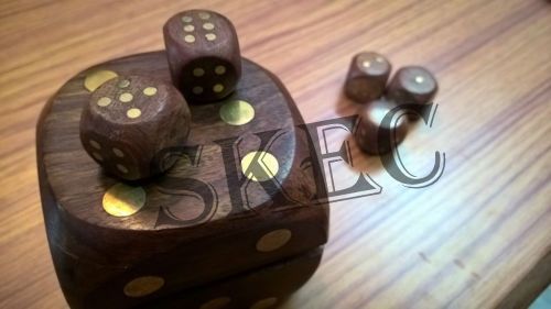 Wooden Handicraft 04