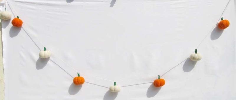 Beaded Garlands (AL-2227)