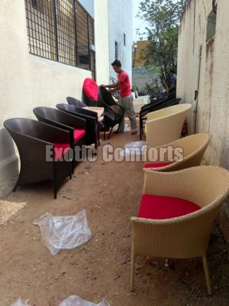 Coffee Chair 02