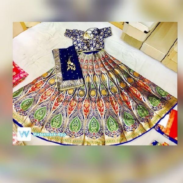 Banarasi Silk Lehenga 12