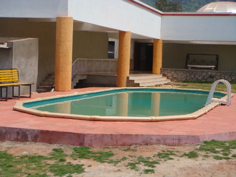 Fibre Portable Swimming Pool 01