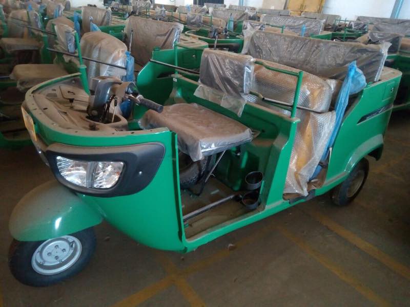 Petrol Three Wheeler 03