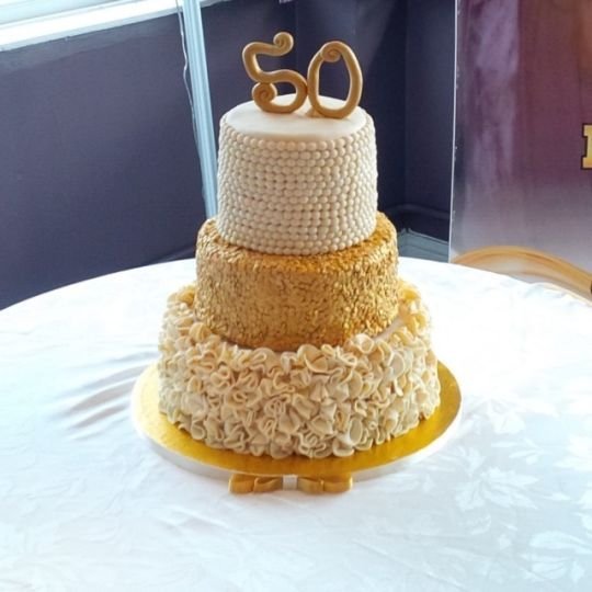 Golden Jubilee Cake 02