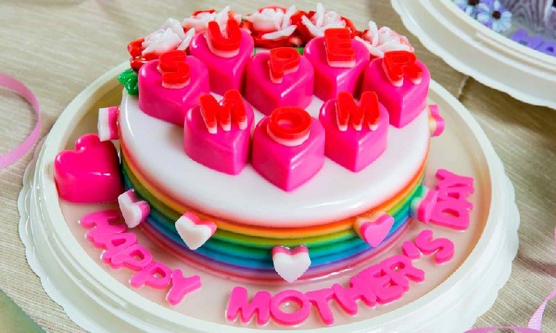 Mothers Day Cake 10