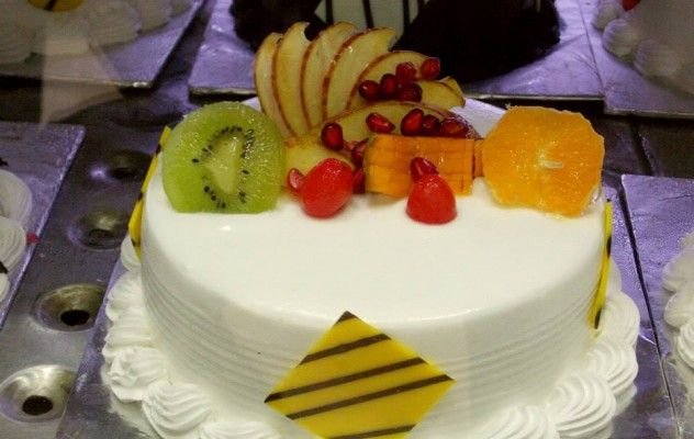 Pineapple Cake 03