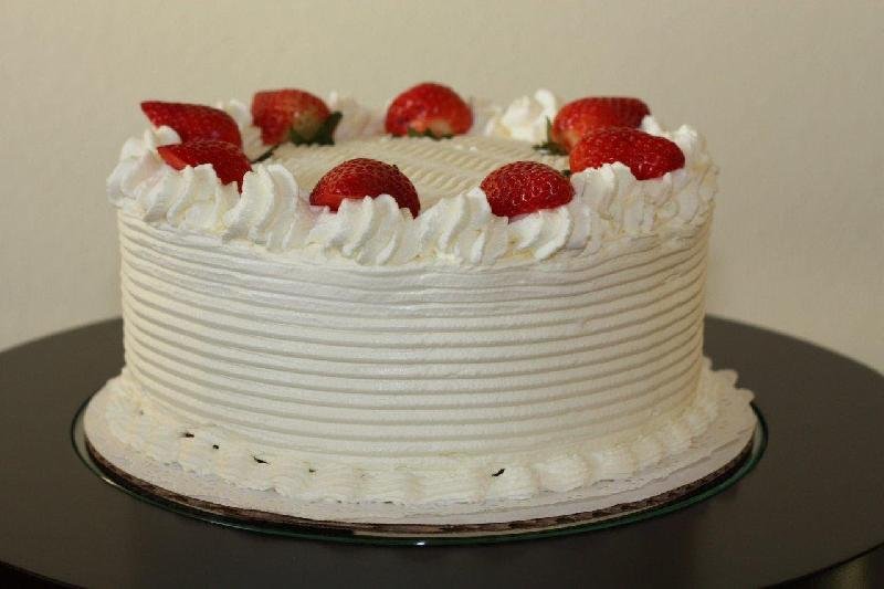 Strawberry Cake 01