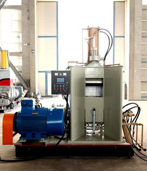 55 L Kneading Machine 01